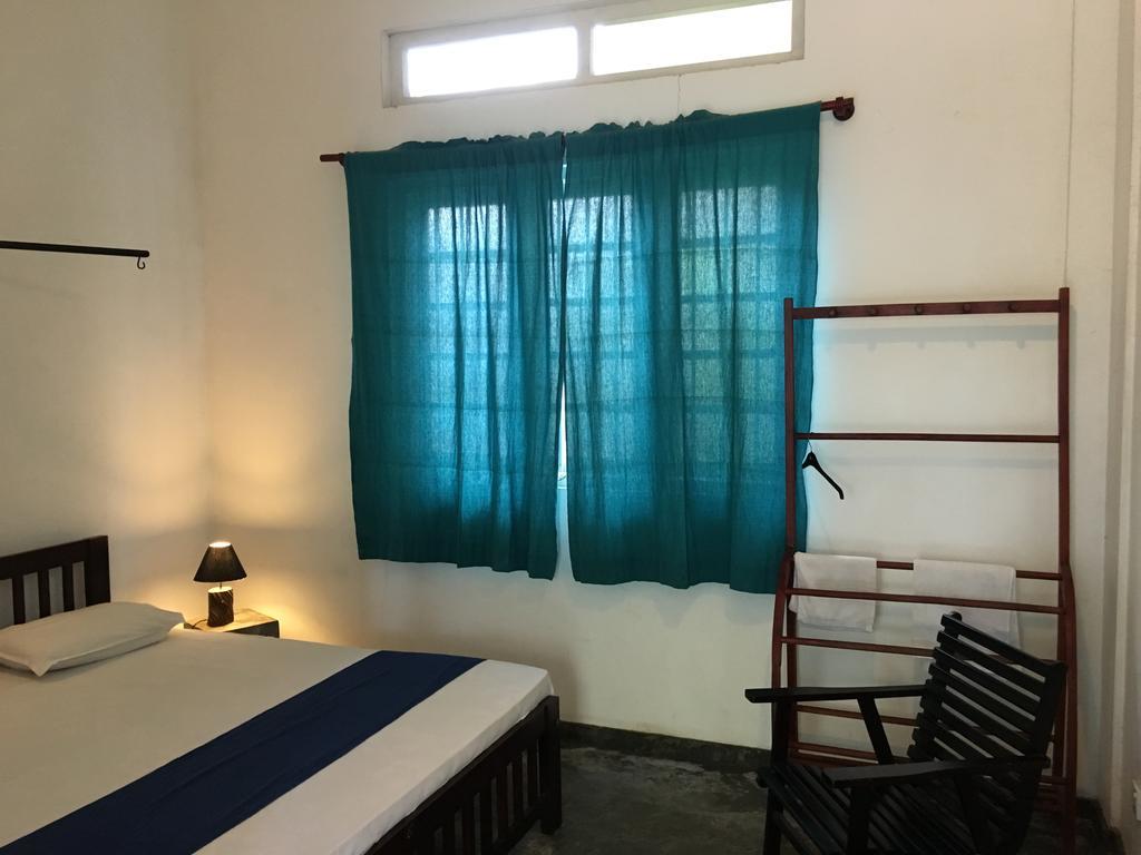 Dehiwala-Mount Lavinia Colombo Beach Hostel מראה חיצוני תמונה