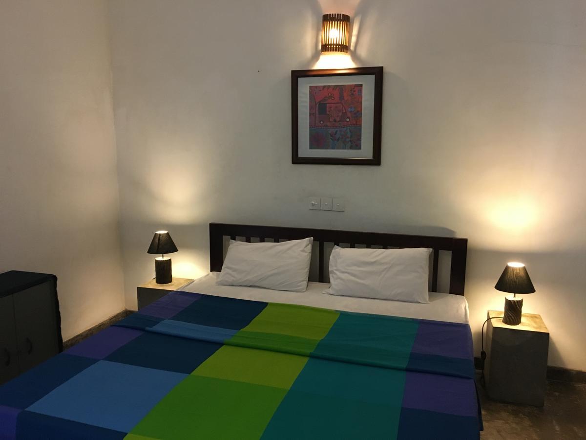 Dehiwala-Mount Lavinia Colombo Beach Hostel מראה חיצוני תמונה